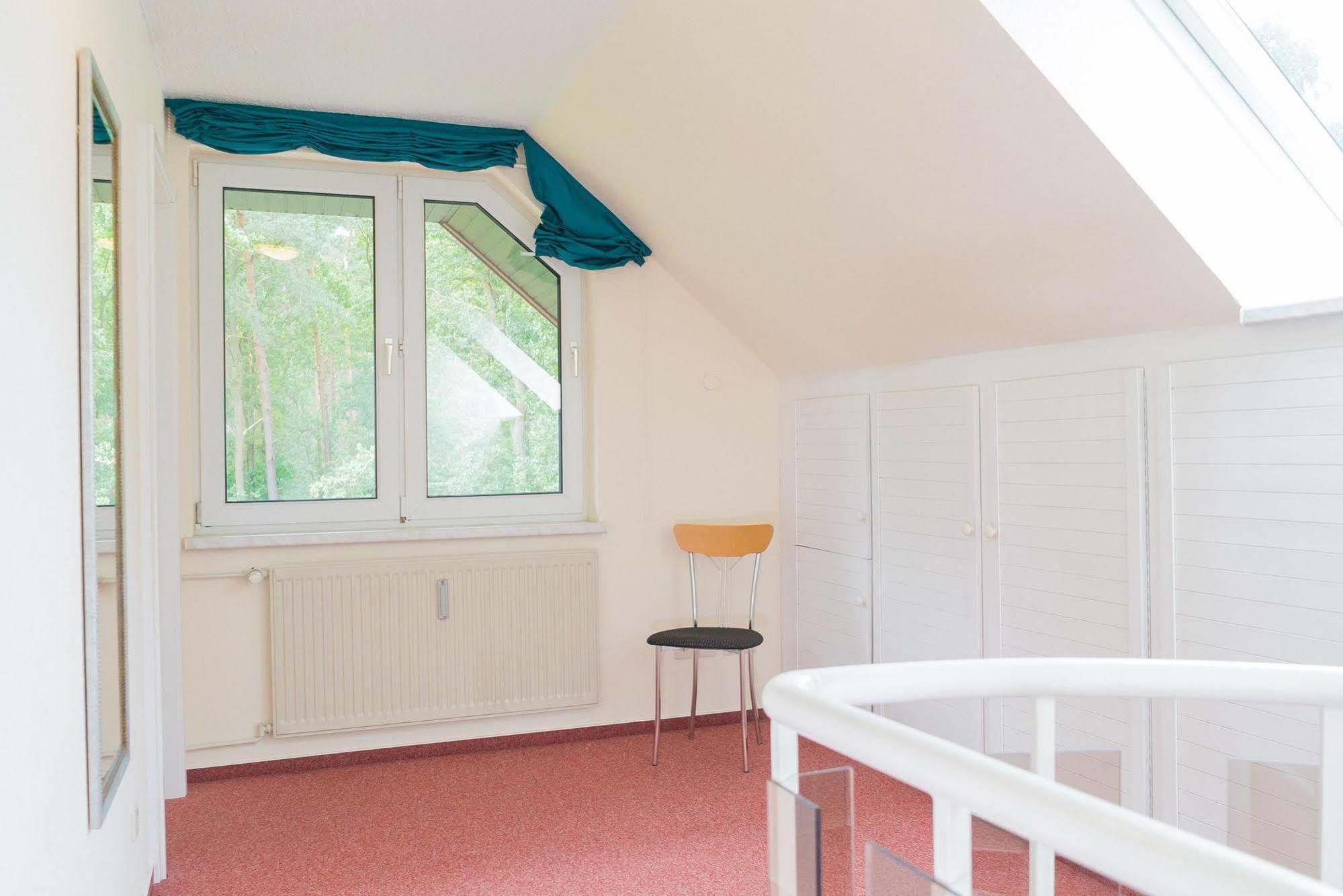 Ferienhus Baabe Fewo 01 Terrasse, Sauna- Und Schwimmbadnutzung Im Ahoi Sellin Exterior photo